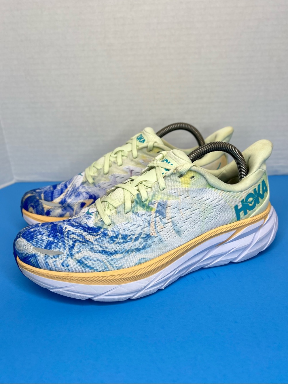 Hoka Clifton 8 “Together” Womens 8.5B 1119394/TGT Great Shape! See All pics.